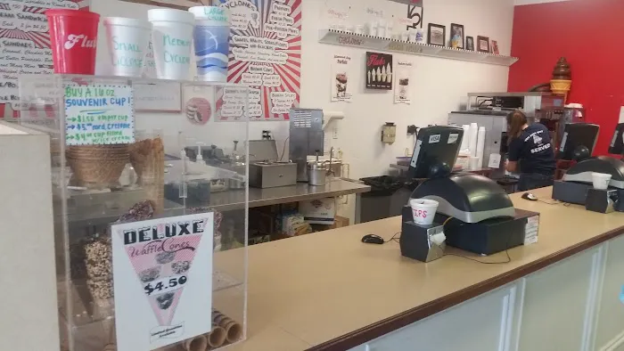 Flub’s Ice Cream Picture 6