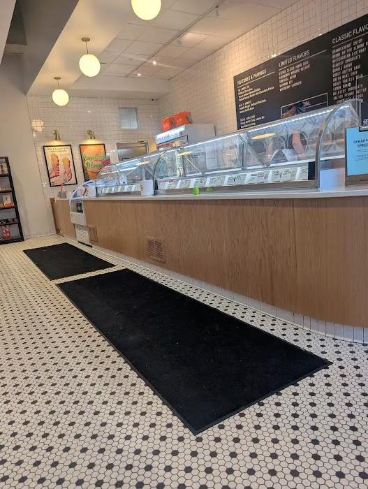 Jeni's Splendid Ice Creams Picture 5