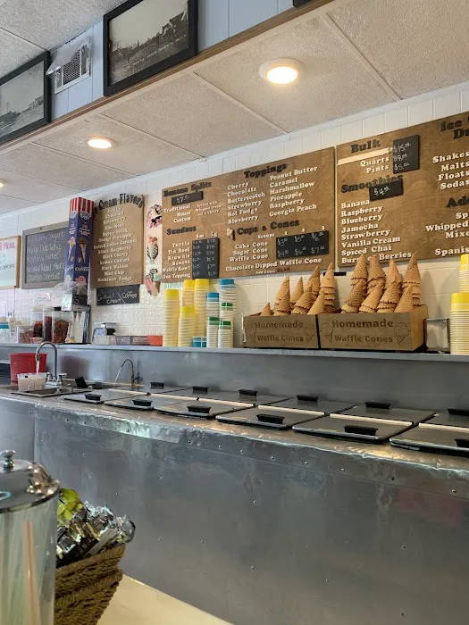 Jones' Homemade Ice Cream Shoppe Picture 2