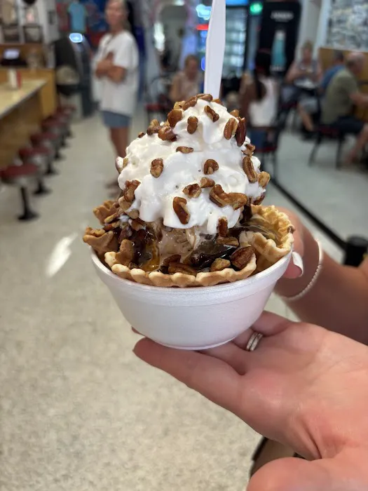 Jones' Homemade Ice Cream Shoppe Picture 3
