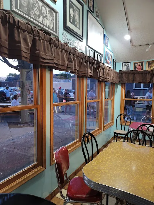 Dairy King Picture 8