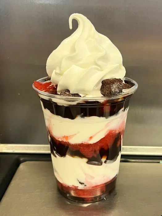 Rocky's Frozen Custard Picture 4