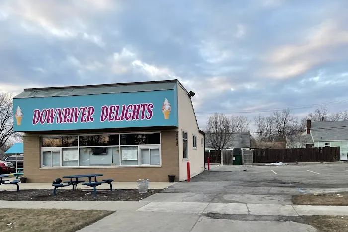 Downriver Delights Picture 7
