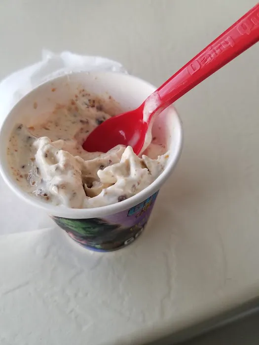 Dairy Queen Store Picture 1