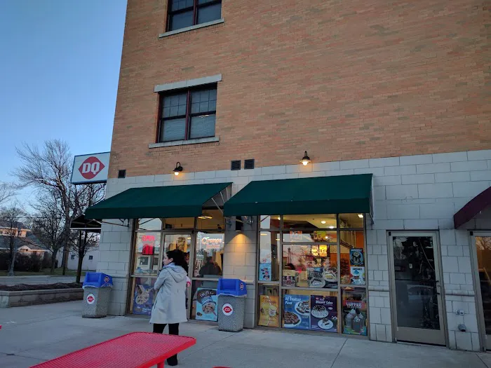 Dairy Queen Store Picture 2