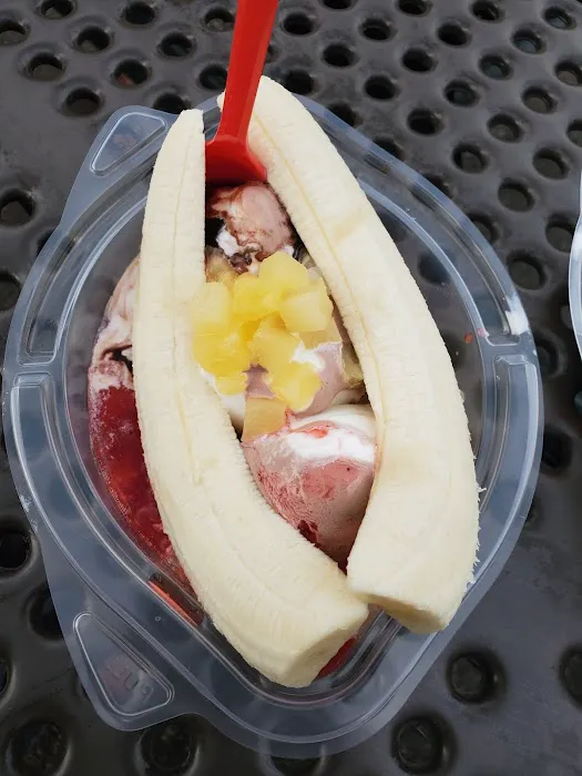 Dairy Queen (Treats and Cakes) Picture 9