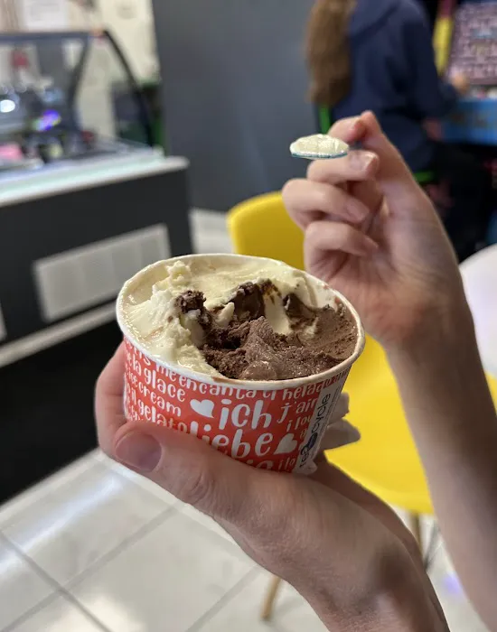 Frozone - House of Gelato Picture 6