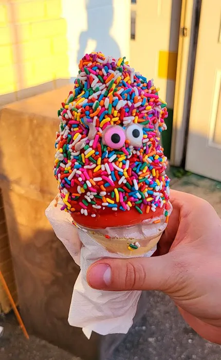 Stuart's Ice Cream and Yogurt Picture 7