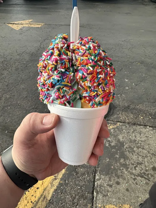 Bob Jo's Frozen Custard Picture 10