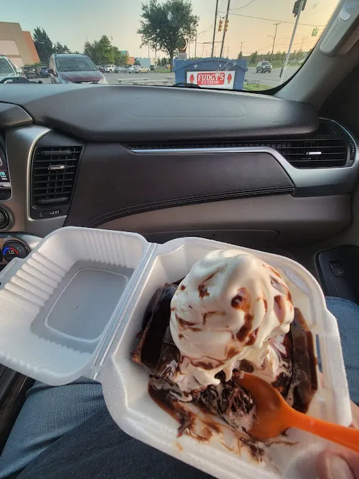 Fudgy's Ice Cream Picture 4