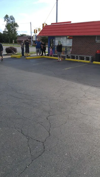 Dairy Queen Store Picture 10