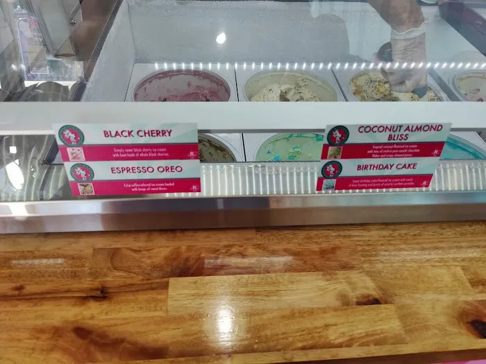Bliss Ice Cream Picture 5