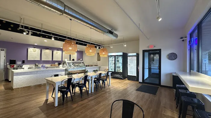Sara's Artisan Gelato - Green Bay Picture 3