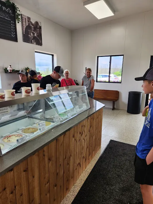 Vandoske's Countyline Creamery Picture 2