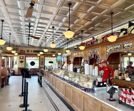 South Pier Parlor