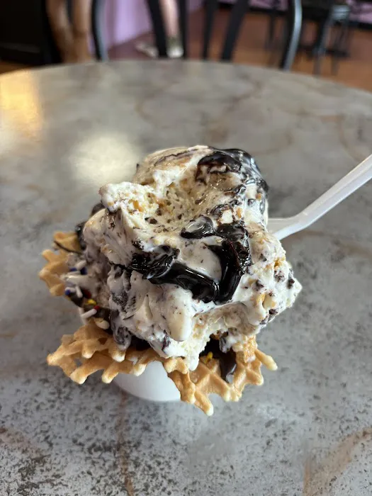 Emack & Bolio's Ice Cream Picture 1