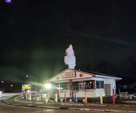 Emo's Dairy Mart