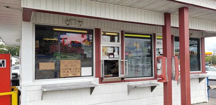 Emo's Dairy Mart Picture 7