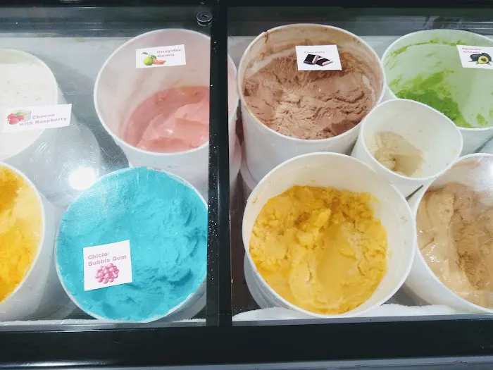 Las Delicias Mexican ice cream Picture 2