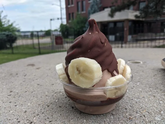 Ice Cream Shack Picture 3