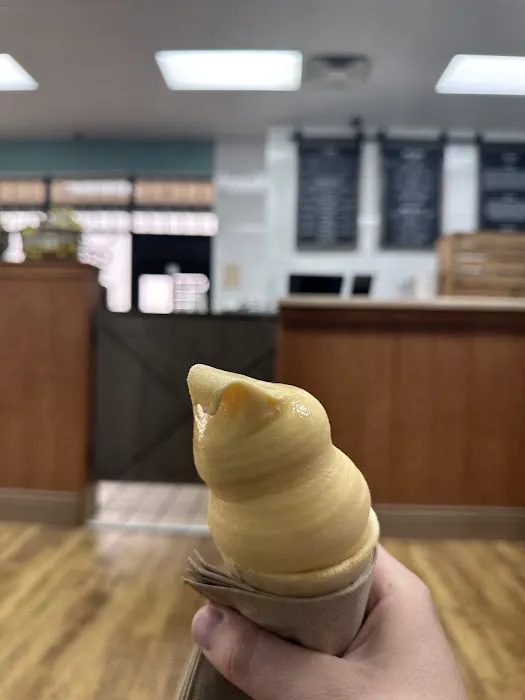 Country Style Ice Cream & Coffee Picture 4