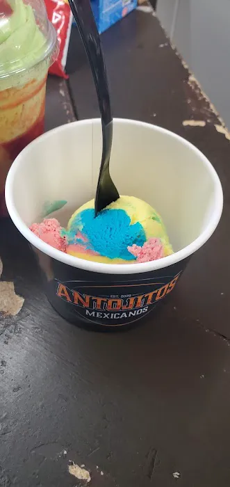 Antojitos Mexicanos Picture 1