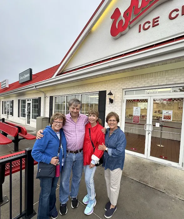 Whitey's Ice Cream Picture 6