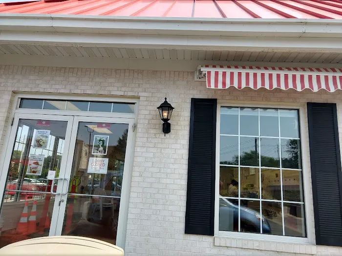 Whitey's Ice Cream Picture 7