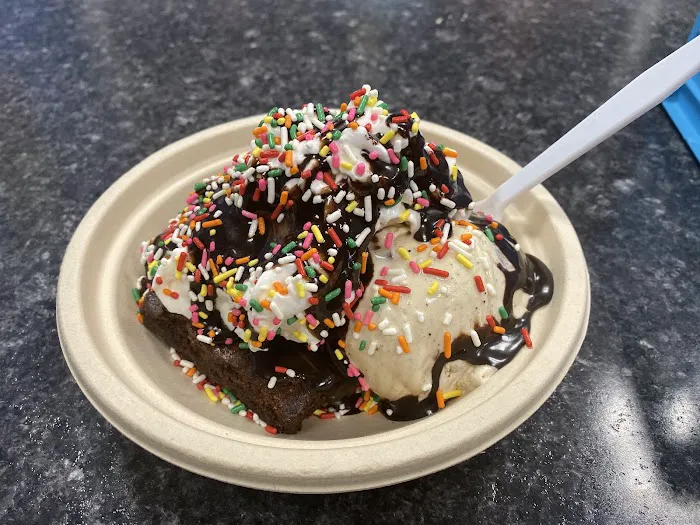 Here's The Scoop Picture 1