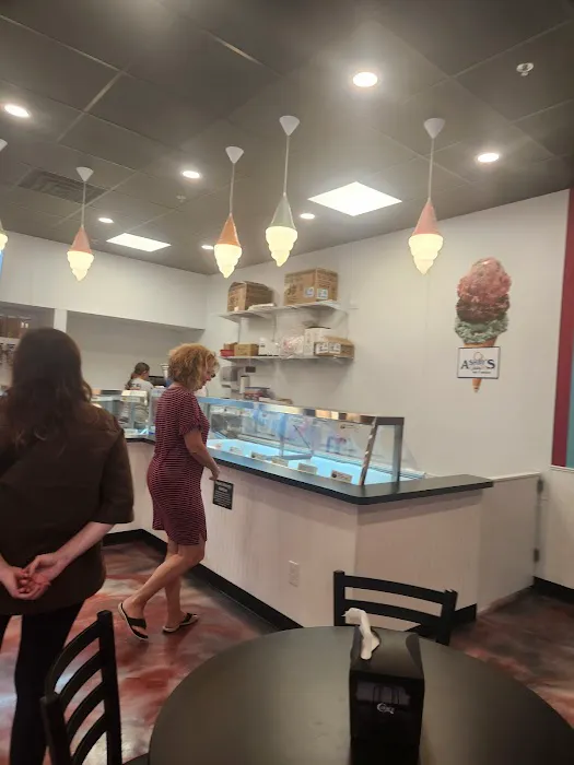 Ziggys Ice Cream of Fenton Picture 8