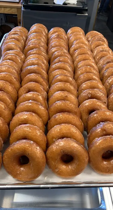 Lisa's Ice Cream and Donuts Picture 10