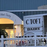 Toft Dairy Ice Cream Parlor ico