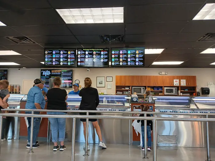 Toft Dairy Ice Cream Parlor Picture 8