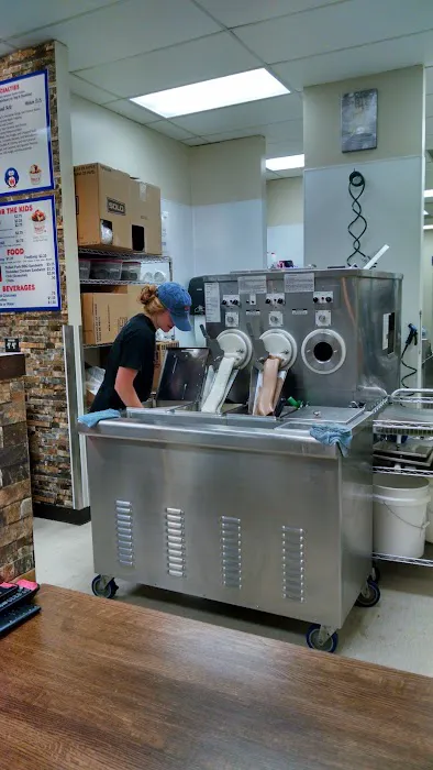 Whit's Frozen Custard Picture 9