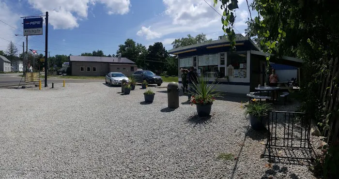 Radar’s Dairy Bar - Mifflin, OH Picture 6