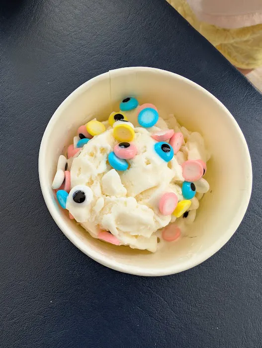 Sticky Fingers Ice Cream Parlor Picture 6