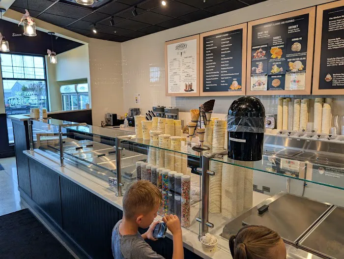 Johnson's Real Ice Cream, Powell Picture 5