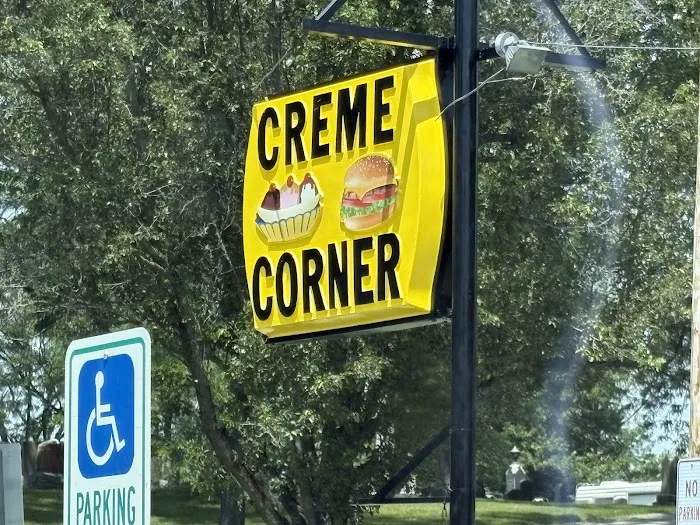 Creme Corner Picture 4