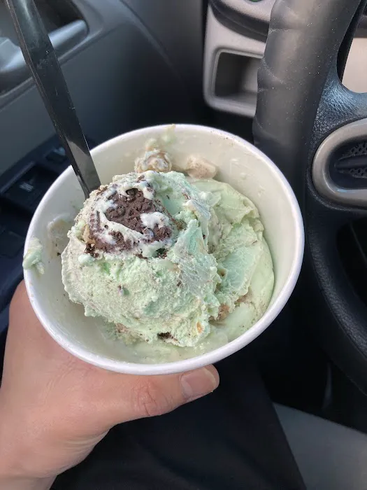 Whit's Frozen Custard of Sunbury Picture 10