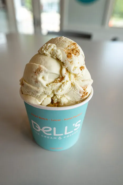 Dell's Homemade Ice Cream & Coffee Picture 3