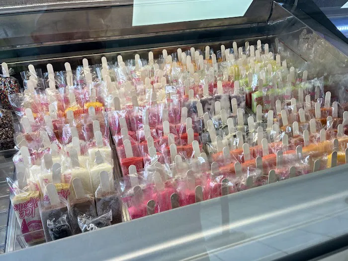 Dulce Vida Ice Cream - Paleteria & Heladeria Picture 7