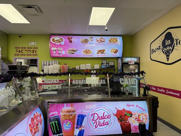 Dulce Vida Ice Cream - Paleteria & Heladeria Picture 8