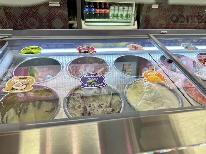 Dulce Vida Ice Cream - Paleteria & Heladeria Picture 6