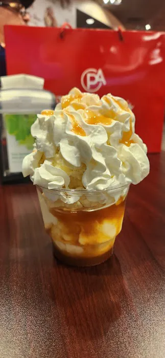 Phyllis Ann’s Signature Ice Creamery Picture 2