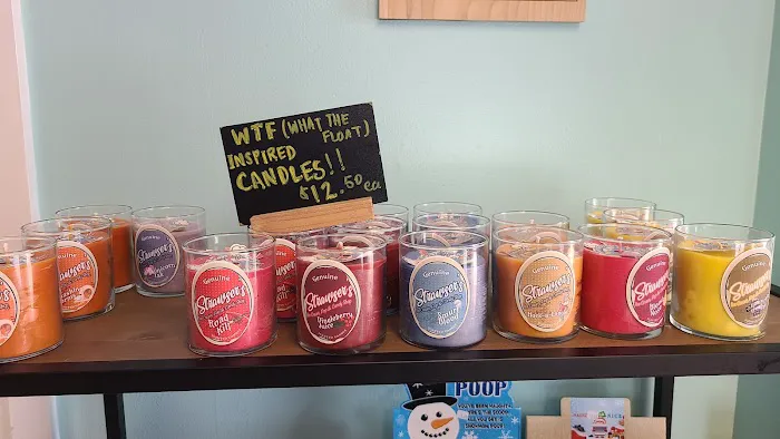 Strawsers Ice Cream Pop and candy shop Picture 9