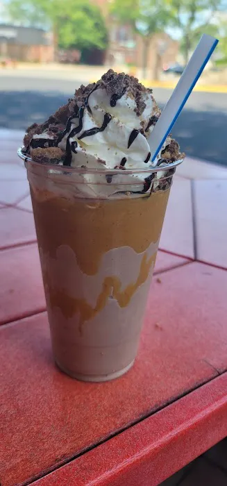 Main Street Creamery Picture 10