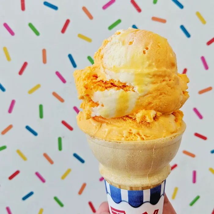 Igloo Frozen Custard Picture 3