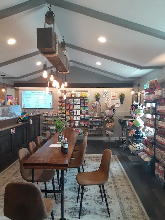 Dobbie's Our Town Ice Cream and More Picture 3