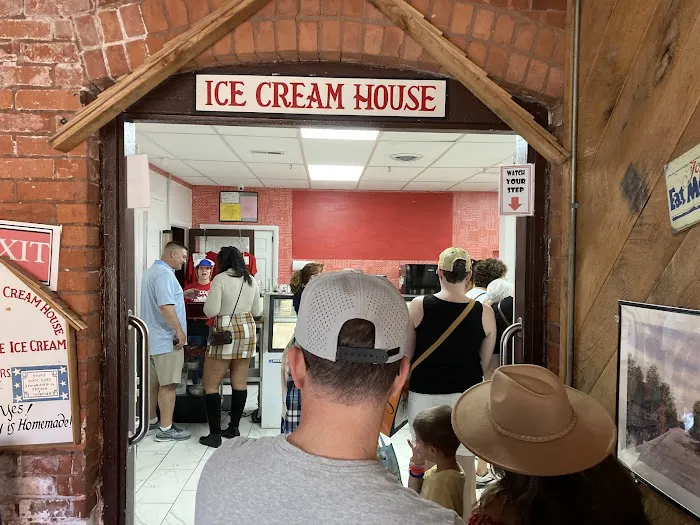 Millers Ice Cream House Inc. Picture 1