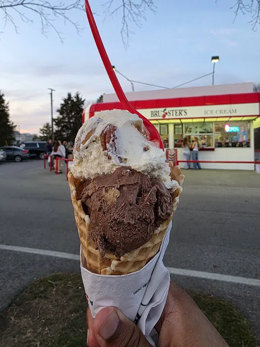 Bruster's Real Ice Cream Picture 2